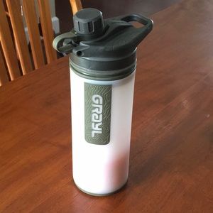 GRAYL GeoPress 24 oz Water Purifier Bottle - Filter for Hiking